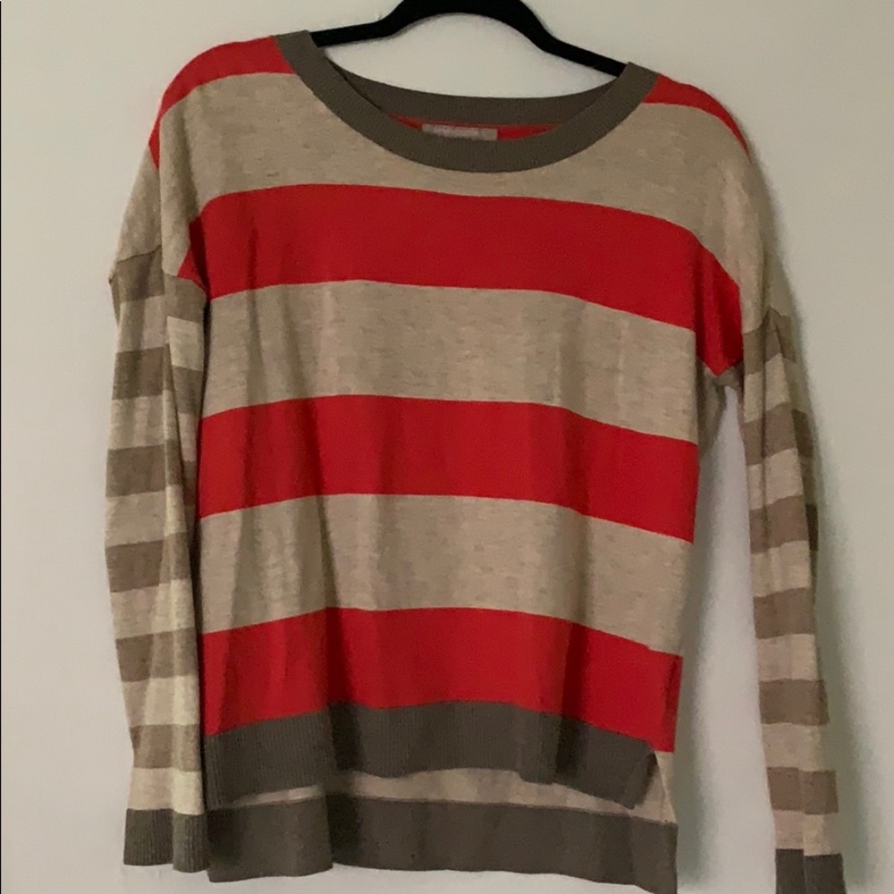Banana Republic Crew Neck Sweater 🧶